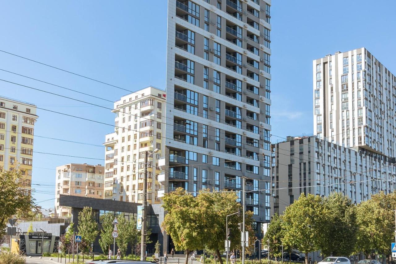 77 Views Apartments By Inshi Lviv Eksteriør bilde