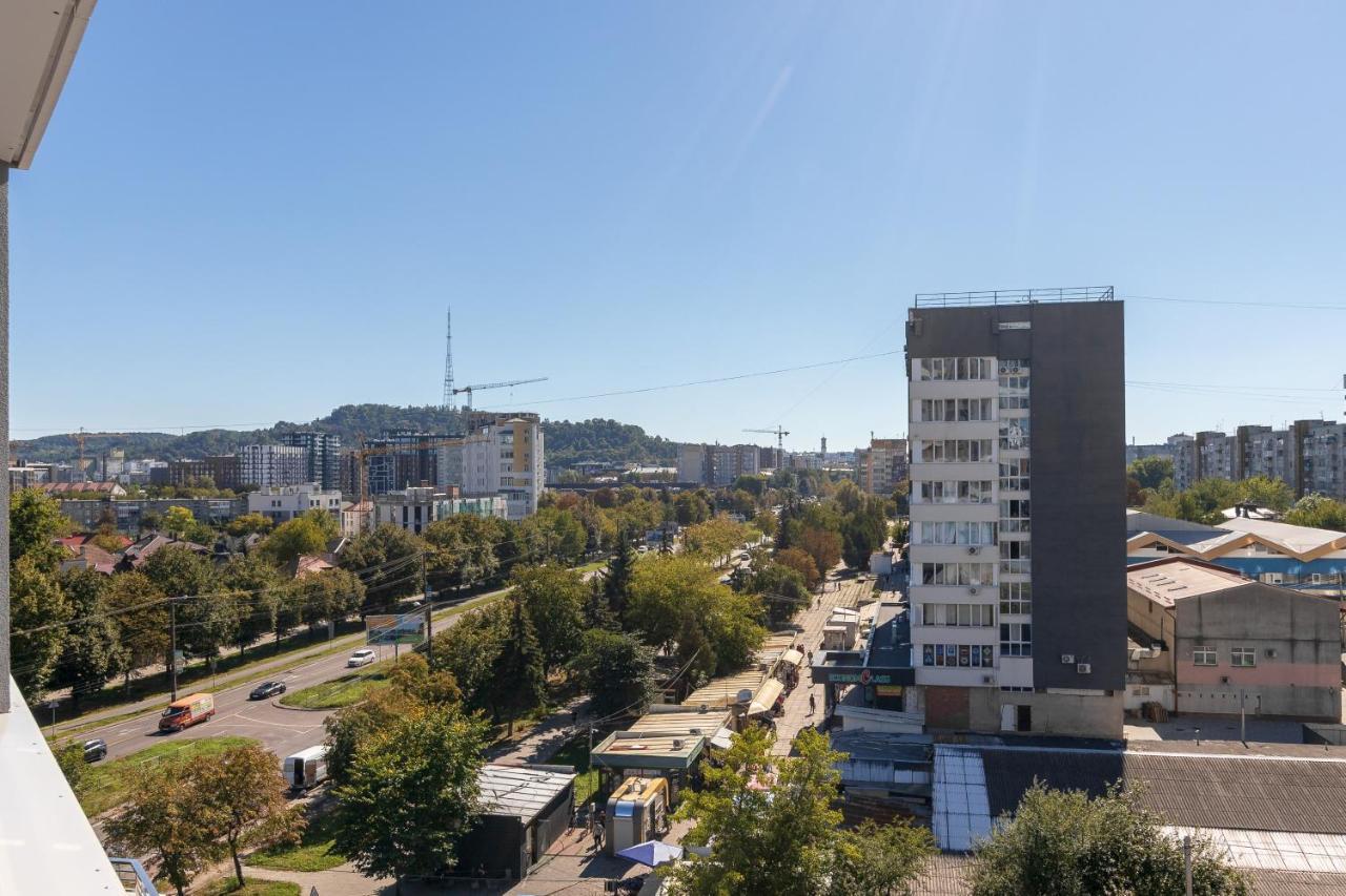 77 Views Apartments By Inshi Lviv Eksteriør bilde