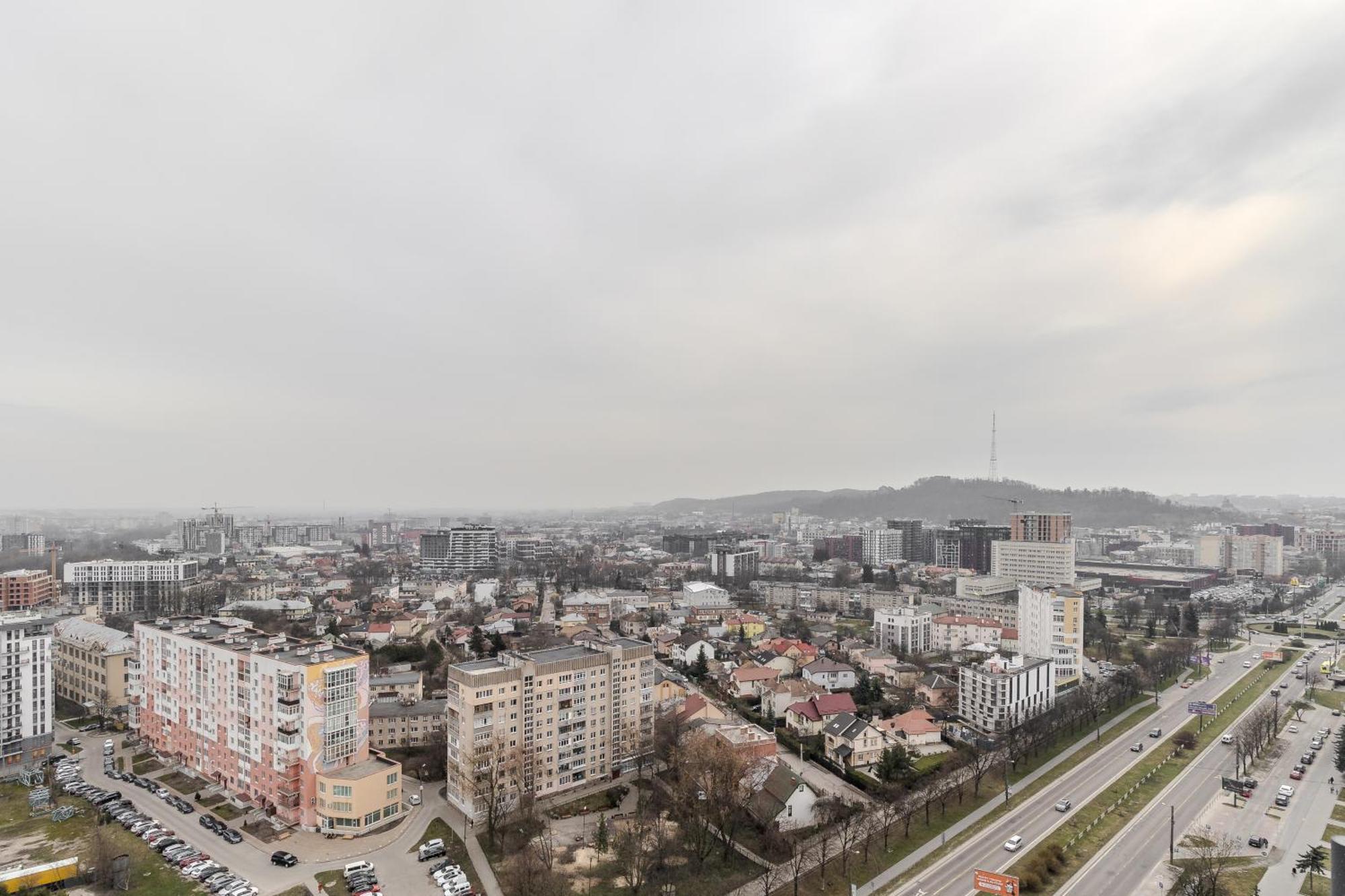 77 Views Apartments By Inshi Lviv Eksteriør bilde