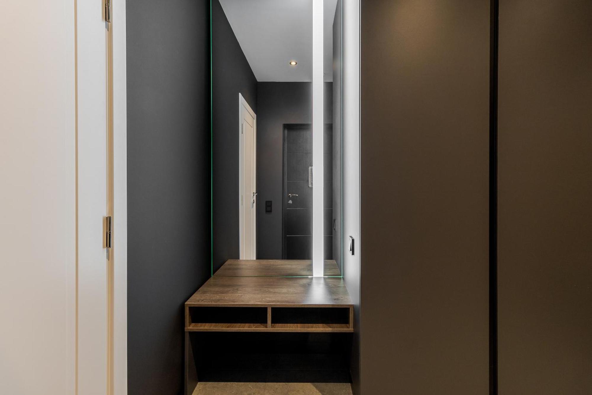 77 Views Apartments By Inshi Lviv Eksteriør bilde